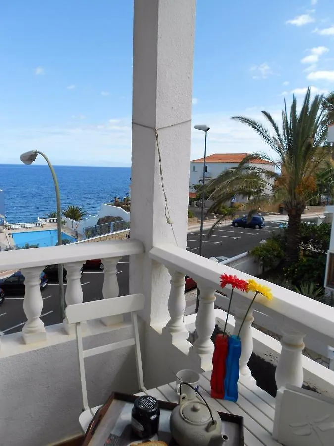 Cozy House In Candelaria, Sea View Spain